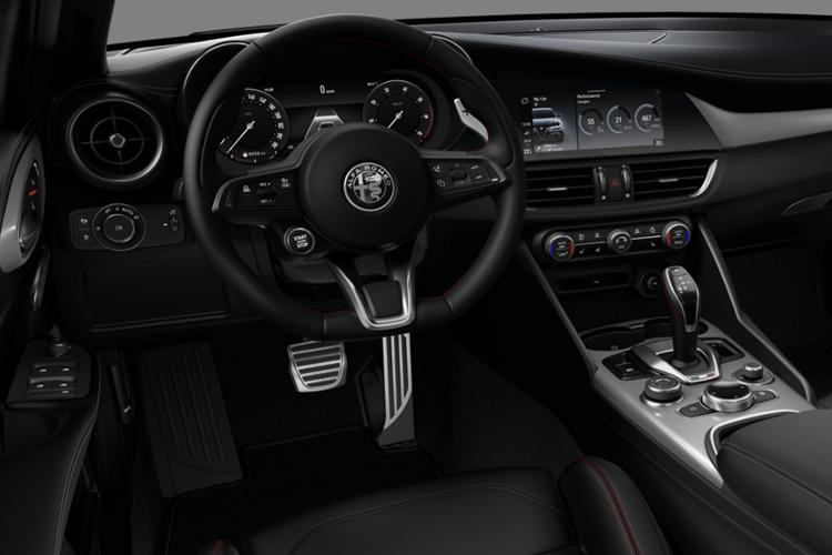 ALFA ROMEO GIULIA Dashboard View