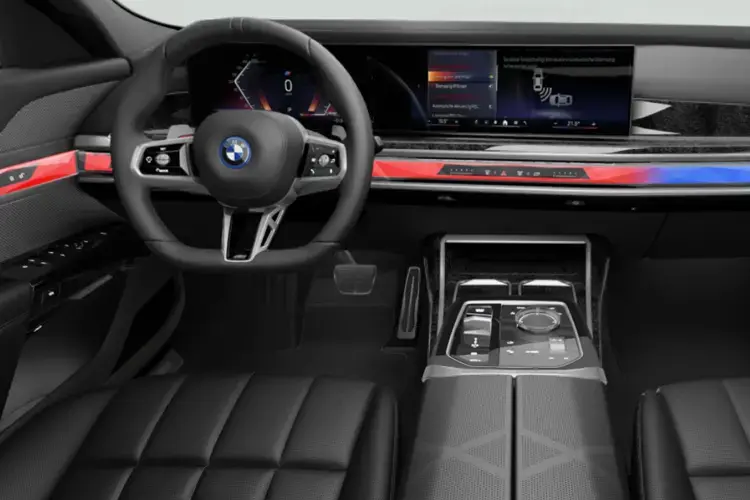 BMW 7 SERIES Dashboard View
