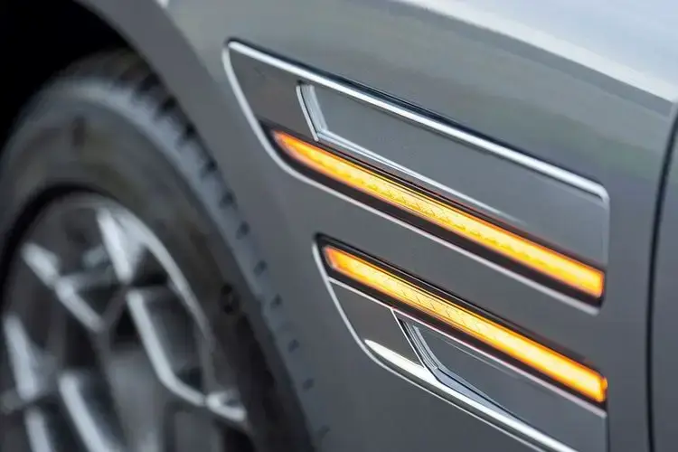 GENESIS G80 Detail View