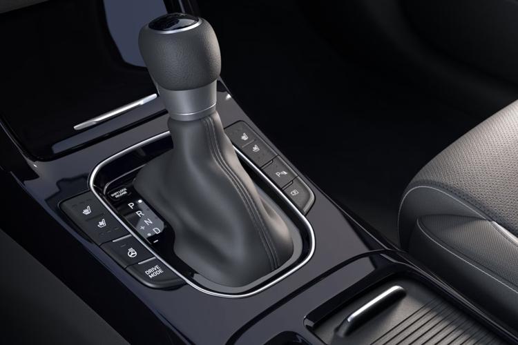 HYUNDAI i30 Detail View