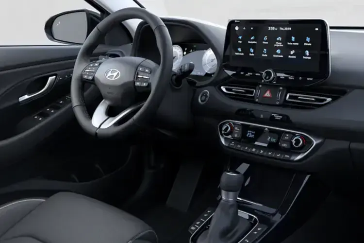 HYUNDAI i30 Dashboard View