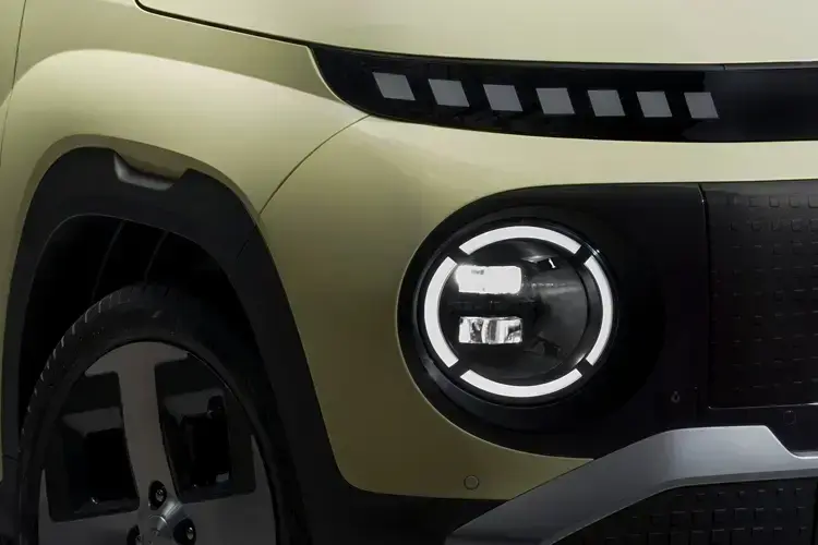 HYUNDAI INSTER Detail View