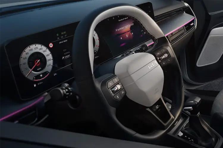 KIA STONIC Dashboard View