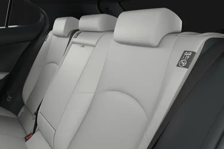 LEXUS UX Detail View