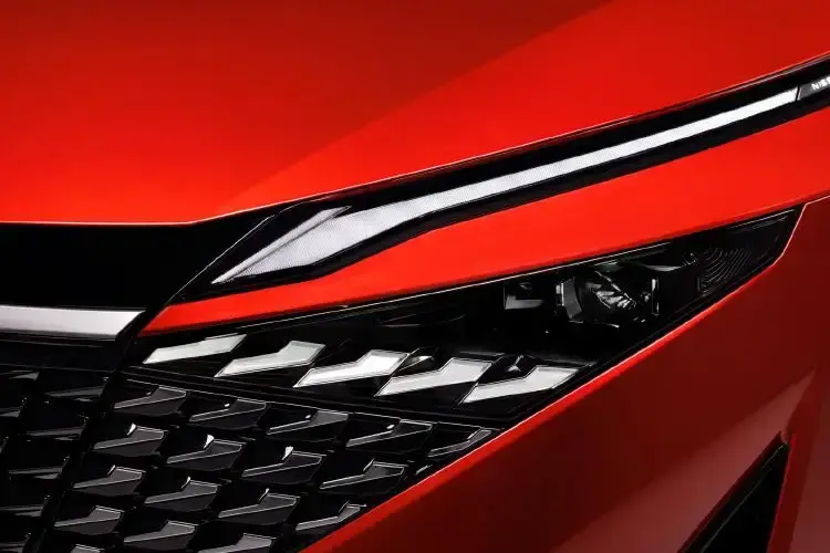 NISSAN QASHQAI Detail View