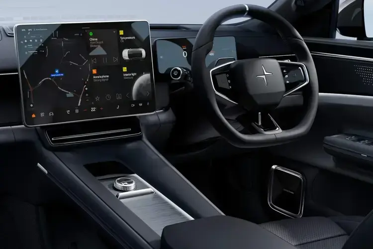 POLESTAR 4 Dashboard View