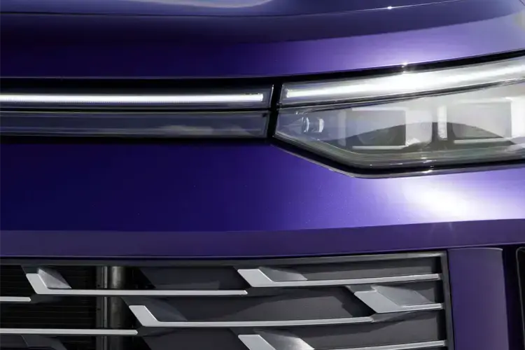 VOLKSWAGEN TAYRON Detail View