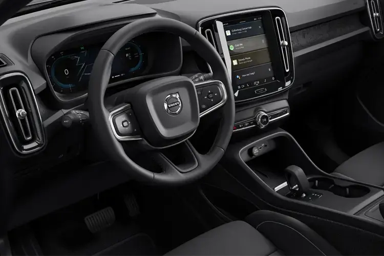 VOLVO EC40 Dashboard View